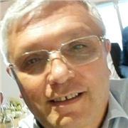 Docente di Tecnologia e tecnica di rappr. grafica impartisce lezioni di Matematica, Algebra, Geometria, Disegno Tecn./ Industriale